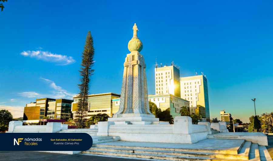 Panorámica de San Salvador, El Salvador – destino emergente con ventajas fiscales para nómadas digitales e inversores internacionales