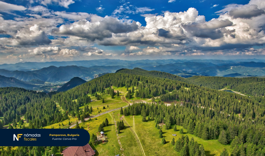Estación de esquí Pamporovo en las montañas Ródope, Bulgaria – destino fiscal atractivo para nómadas digitales y emprendedores